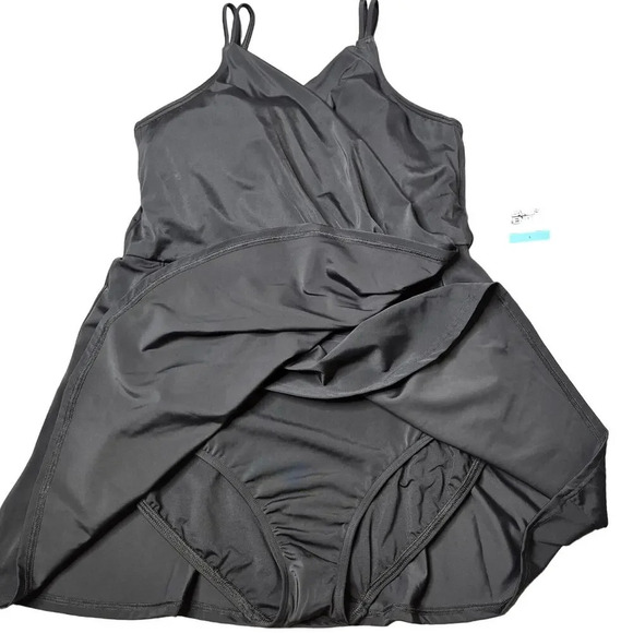 Lands' End Black One-Piece Tulip Wrap Swim Dress - Picture 2 of 5